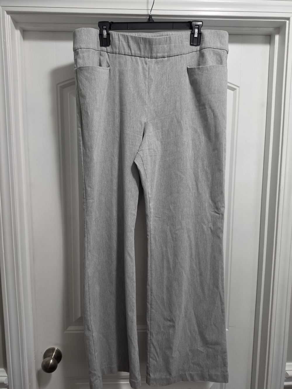Maurices Light Gray Womenβs Dress Pants - Straight Leg